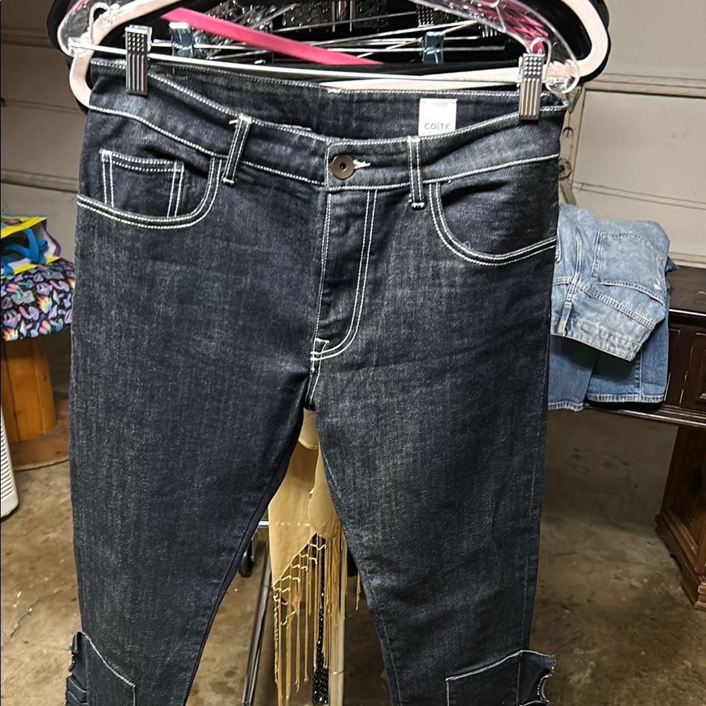 Women's Dark Blue Jeans